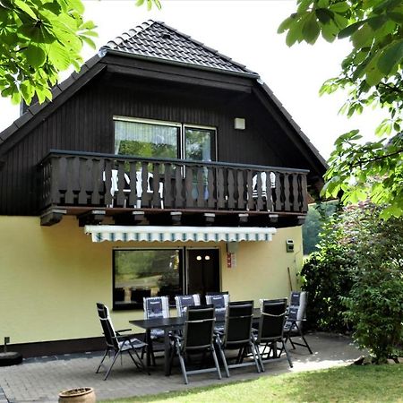Helles Ferienhaus Im Landhausstil Fuer Bis Zu 10 Personen Frielendorf Екстер'єр фото
